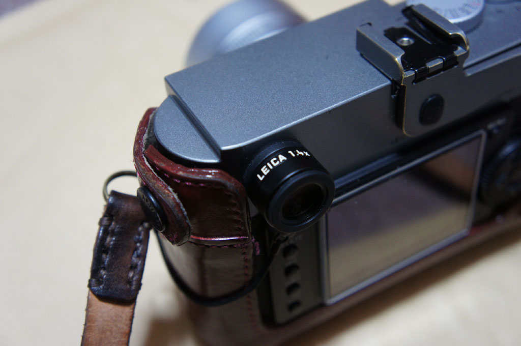 ライカ マグニファイヤー ×1.25も購入 - 晴れ時々ジャズ、雨のちカメラ