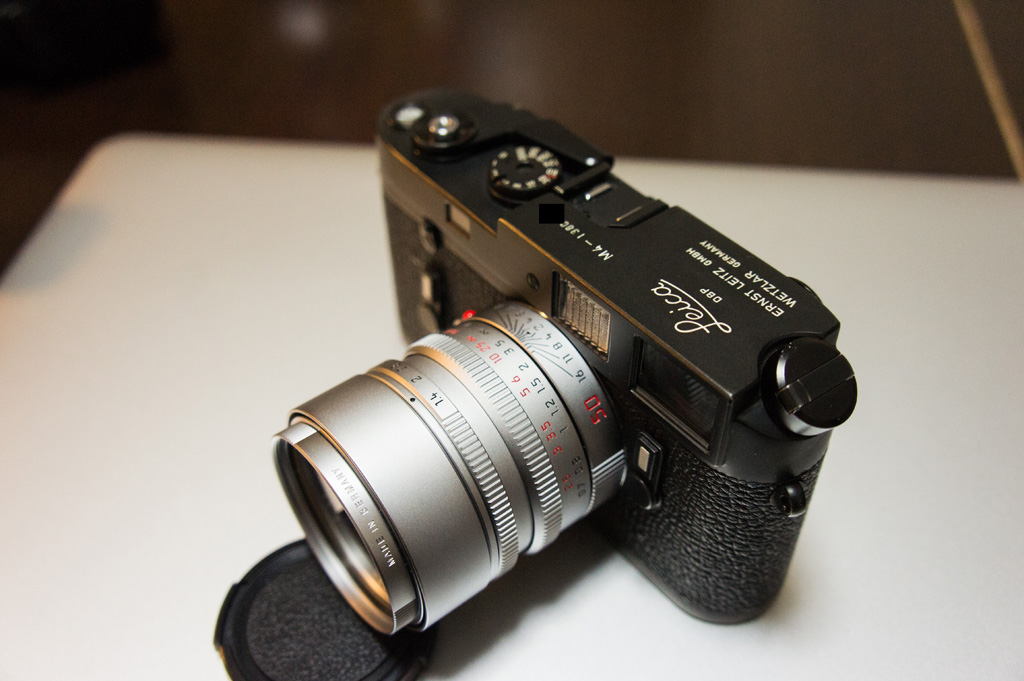 Leica M4 Black Chrome 初期ロット - 晴れ時々ジャズ、雨のちカメラ