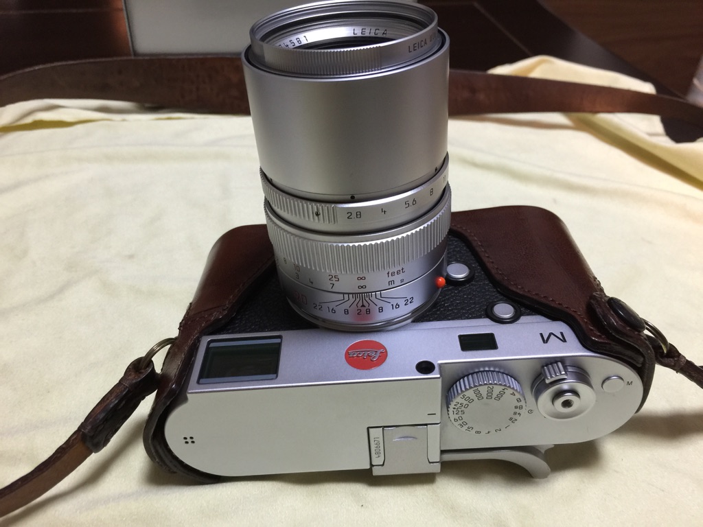Leica Elmarit-M 90mm F2.8 Silver Chrome (フード内蔵) 11808 - 晴れ 