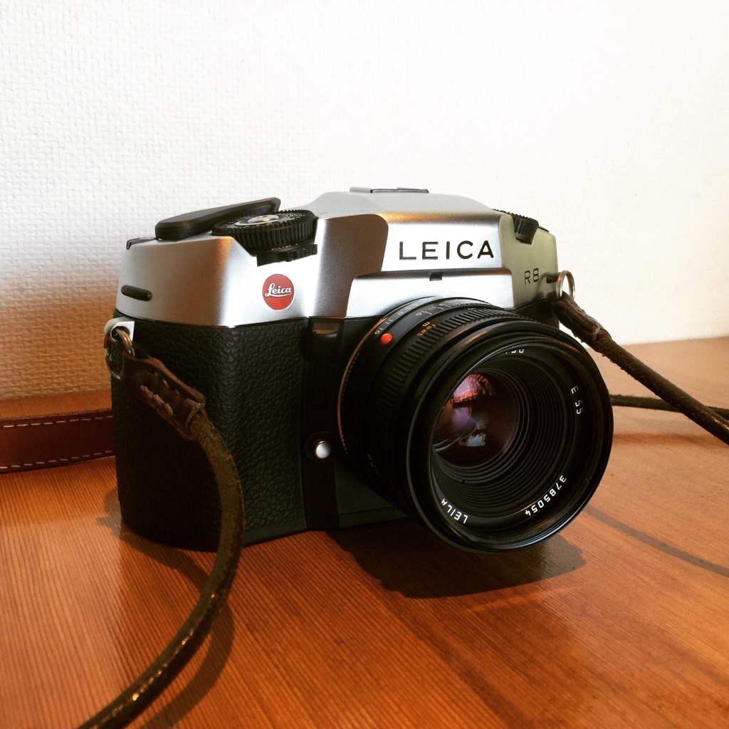 Leica R8 + Summicron-R 50mm F2.0 ROM