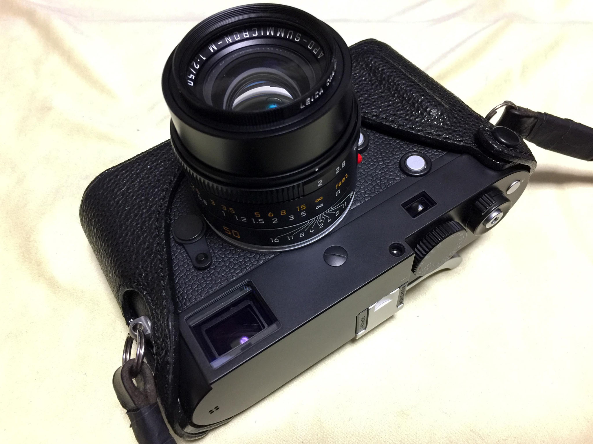 Leica M Monochrom typ246 長期使用レビュー - 晴れ時々ジャズ、雨のち